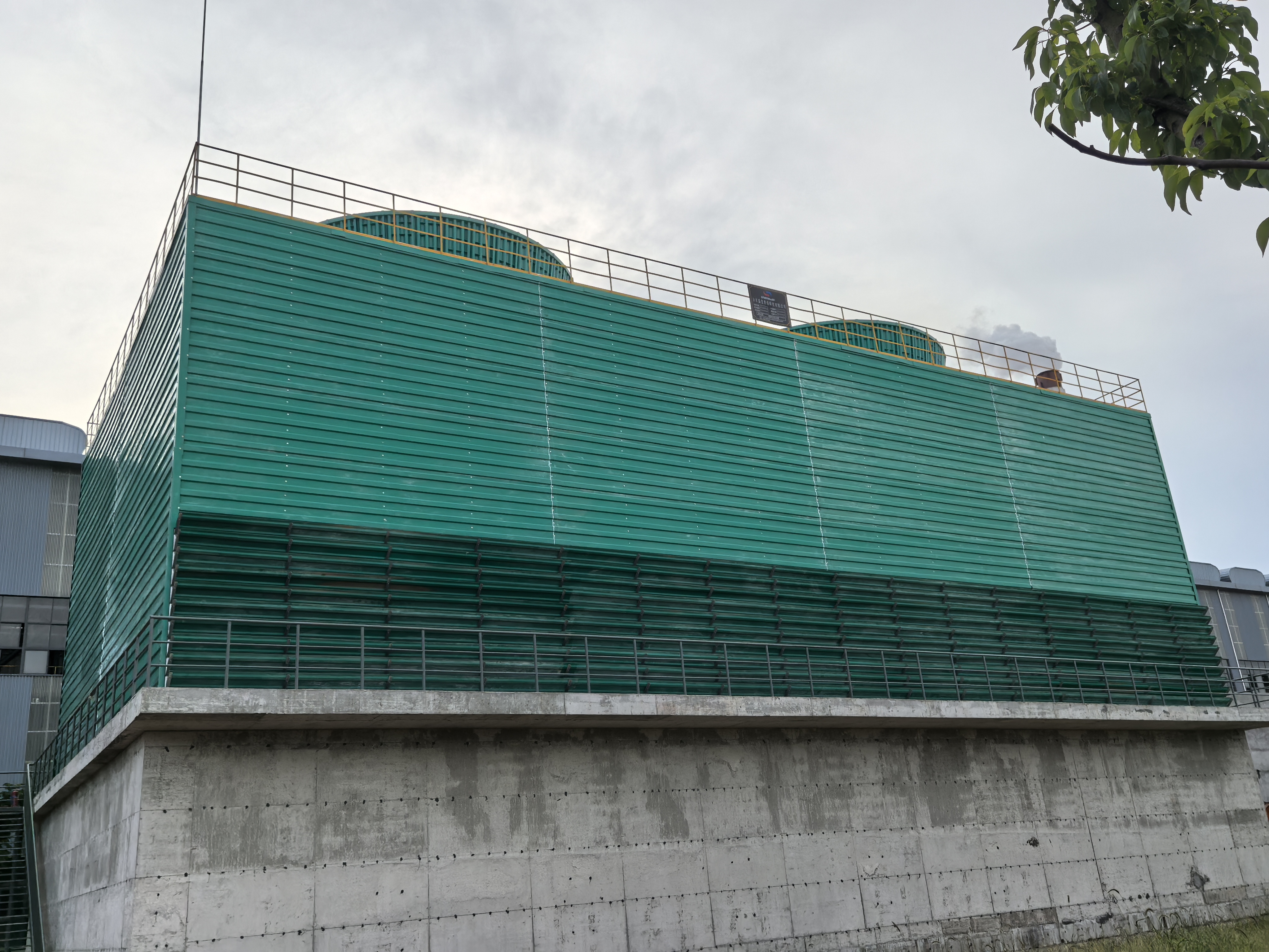 玻璃鋼冷卻塔維護(hù)攻略：做好3步，延長(zhǎng)壽命5年以上